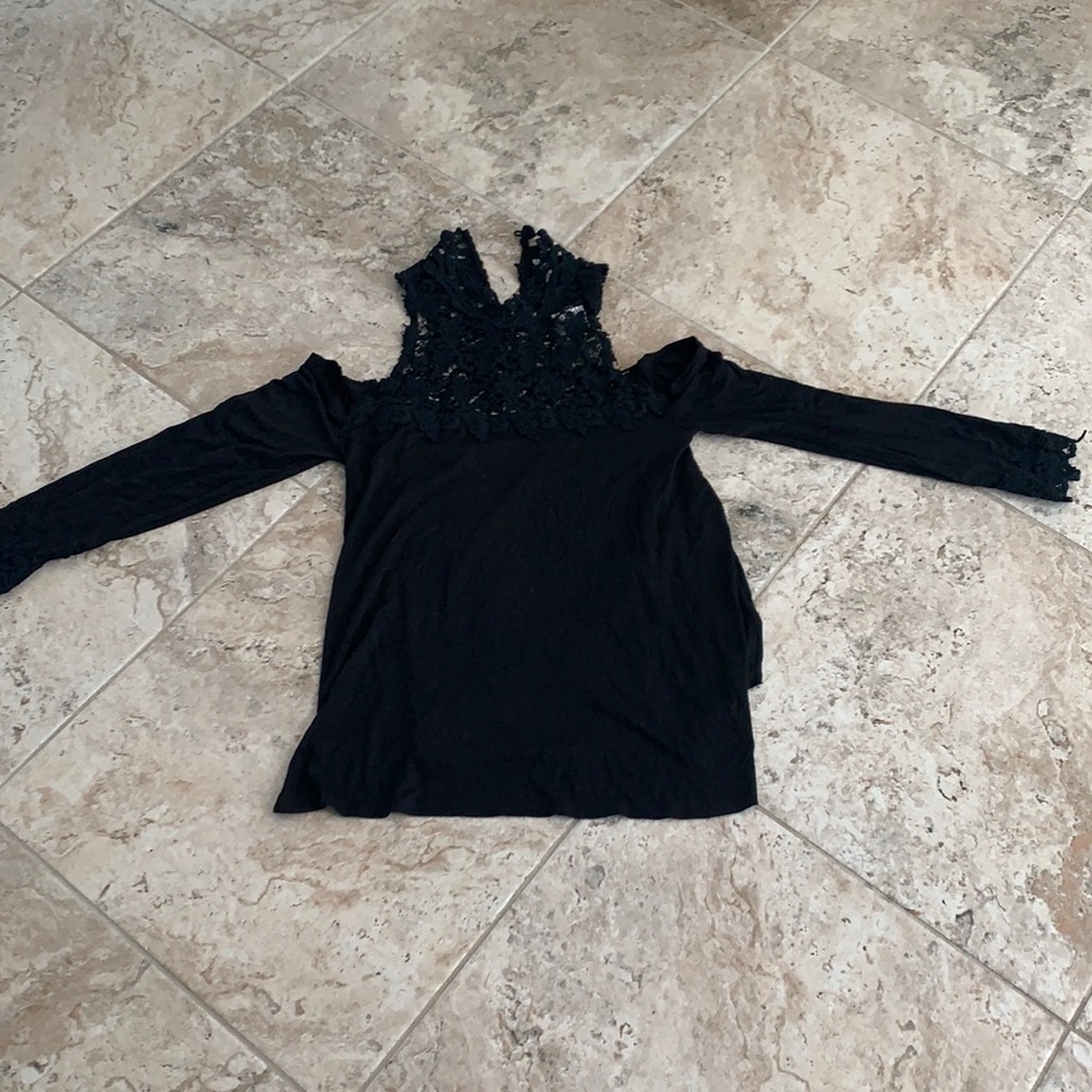 Free people L/S lace top with Cut Out shoulders